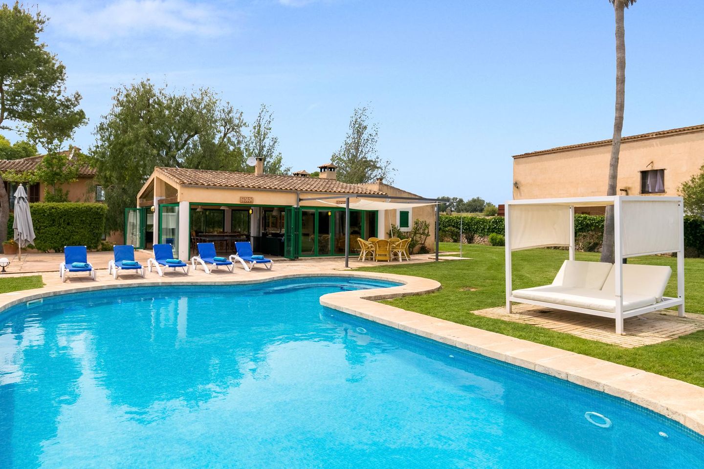 Finca Can Rito In Felanitx Mallorca Southeast For 16 Persons To Rent