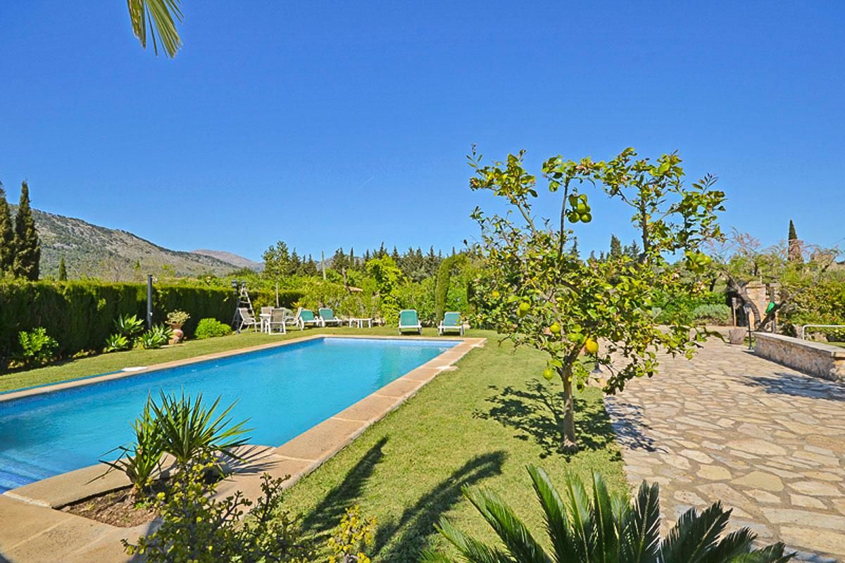 Finca Ses Tanquetes in Caimari (Mallorca Centre) for 4 persons to rent